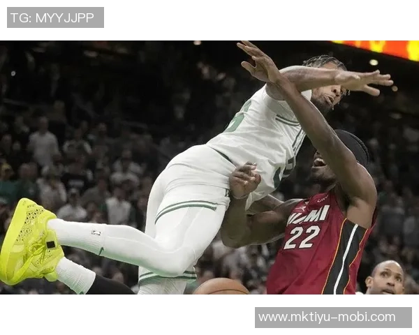 马祖拉盛赞加尔扎拼劲不减直言其能力为实打实的硬实力